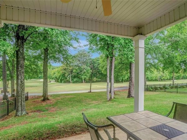 38 Greenview Drive, Newnan, GA 30265