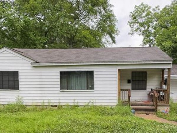 740 Launcelot Road, Jackson, MS 39206