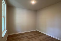 1021 Rockymount Road  photo 4