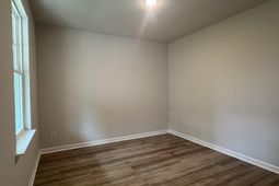 1021 Rockymount Road photo 4