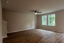 1021 Rockymount Road photo 4