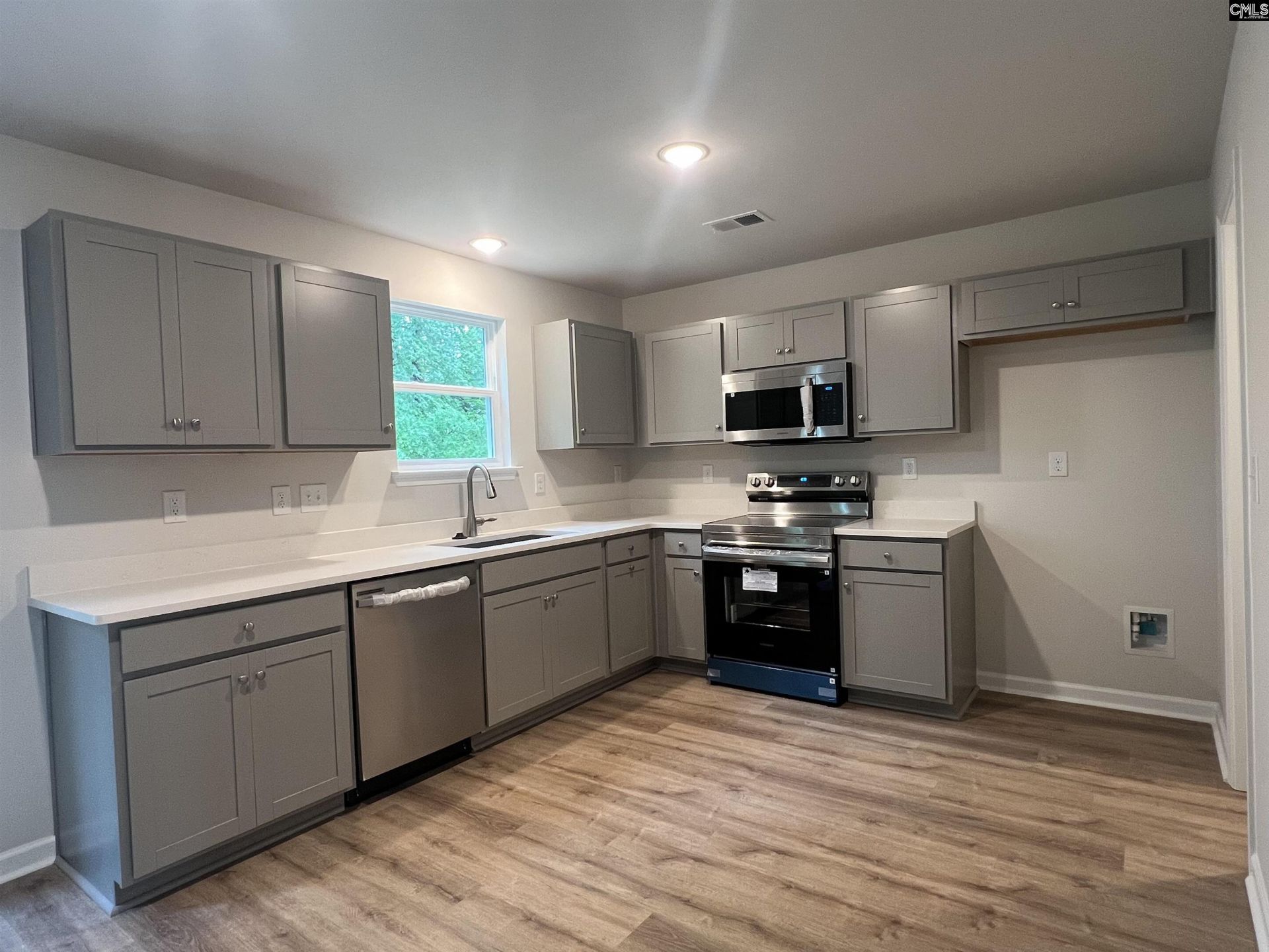 1021 Rockymount Road Photo 4