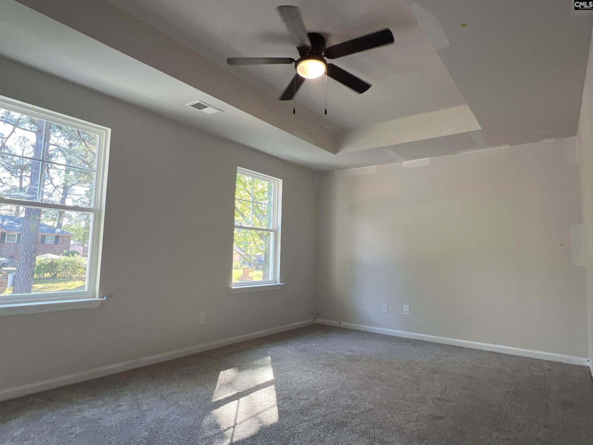 1021 Rockymount Road  Photo 5