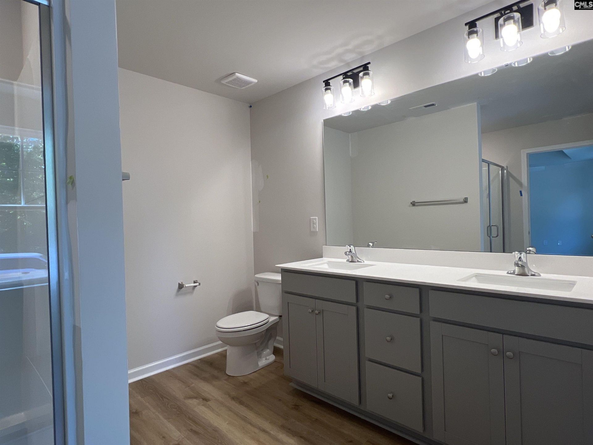 1021 Rockymount Road  Photo 6