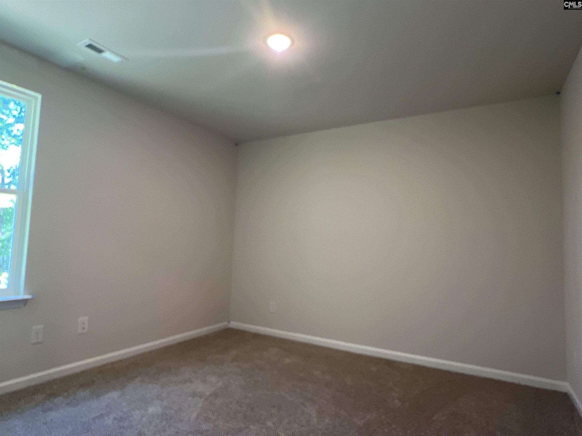 1021 Rockymount Road  Photo 8