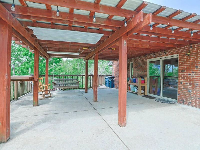 7528 E Miami River Road, Colerain Township, OH 45247 Photo 38