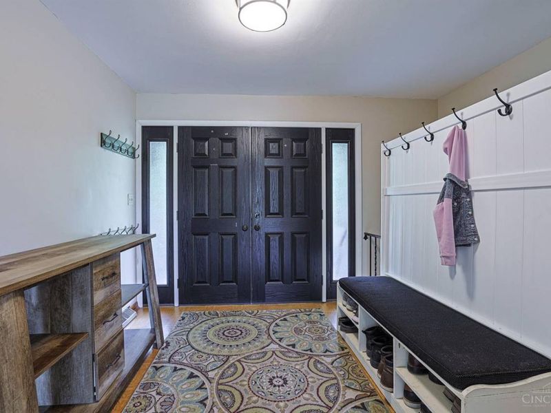 7528 E Miami River Road, Colerain Township, OH 45247 Photo 6