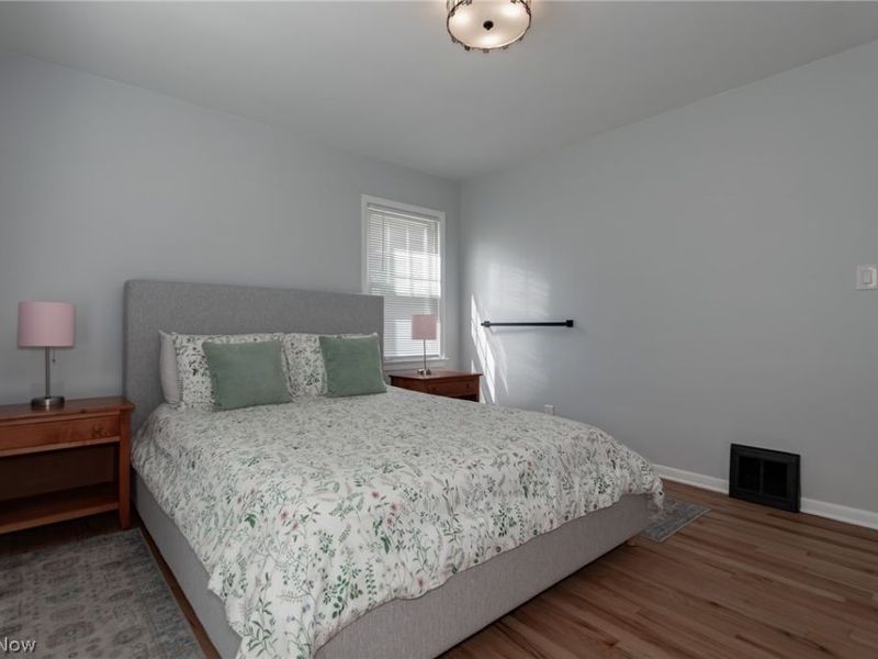 1342 Beaconfield Road , Lyndhurst, OH 44124 Photo 15