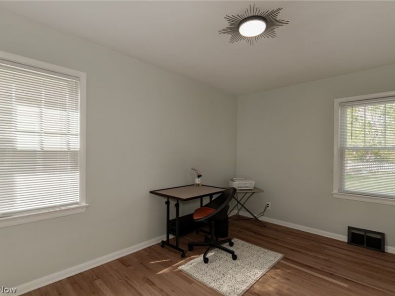 1342 Beaconfield Road , Lyndhurst, OH 44124 Photo 21