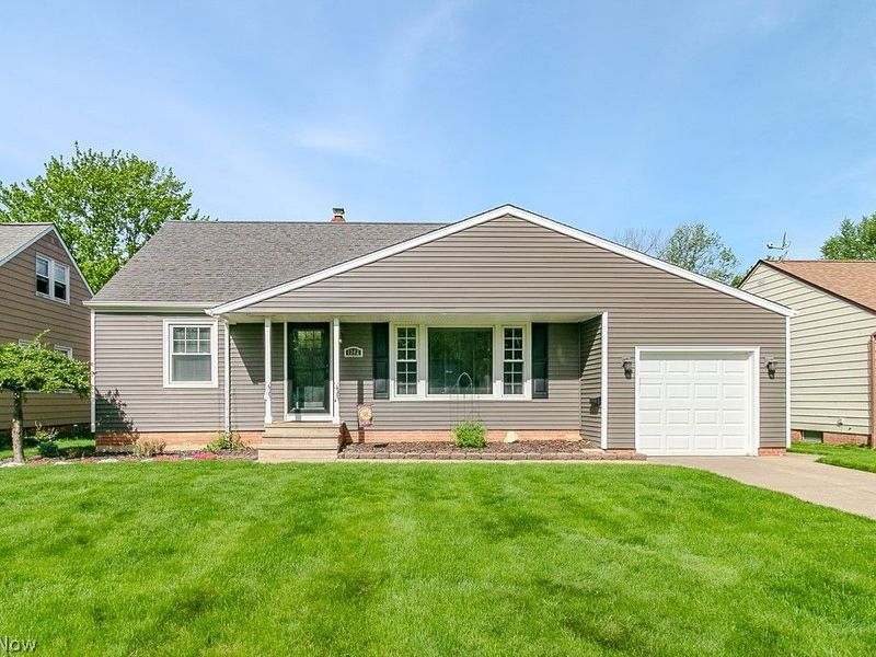 1342 Beaconfield Road , Lyndhurst, OH 44124 Photo 45