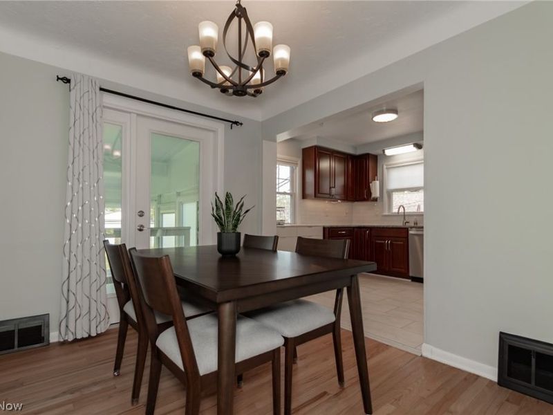 1342 Beaconfield Road , Lyndhurst, OH 44124 Photo 7