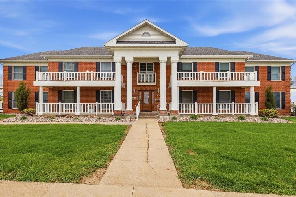3580 Pennsylvania Avenue, Unit 2, Dubuque, IA 52002 Main Photo
