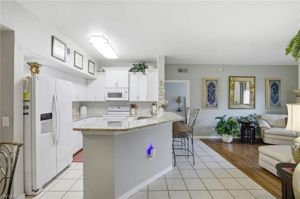 15605 Ocean Walk Cir, Unit 113, Fort Myers, FL 33908 Photo