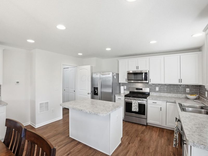 677 Clymer Street , Delaware, OH 43015 Photo 11