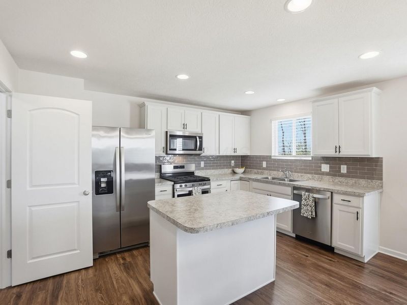 677 Clymer Street , Delaware, OH 43015 Photo 13