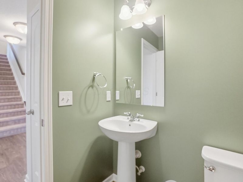 677 Clymer Street , Delaware, OH 43015 Photo 22