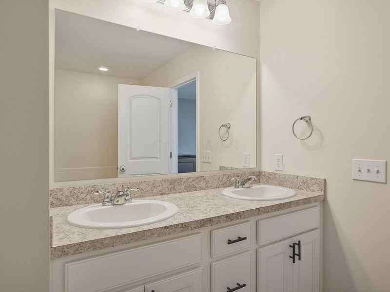 677 Clymer Street , Delaware, OH 43015 Photo 30