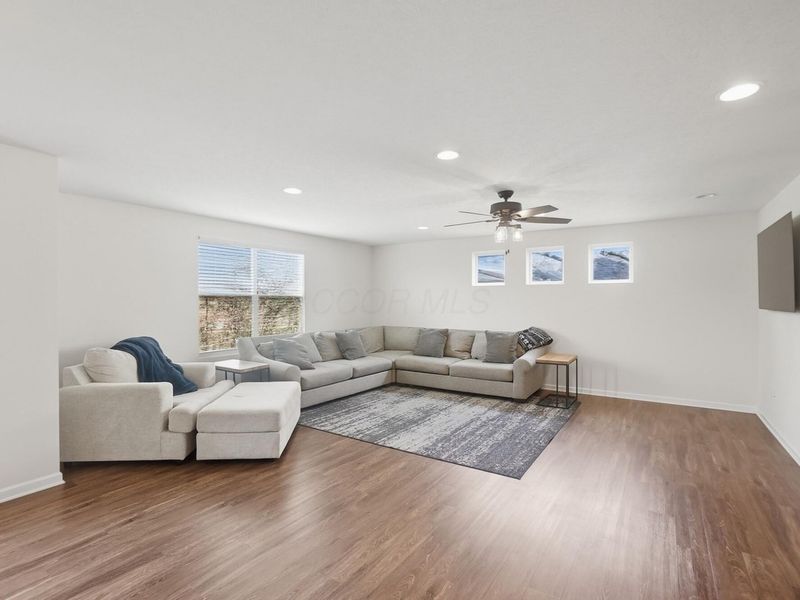 677 Clymer Street , Delaware, OH 43015 Photo 4