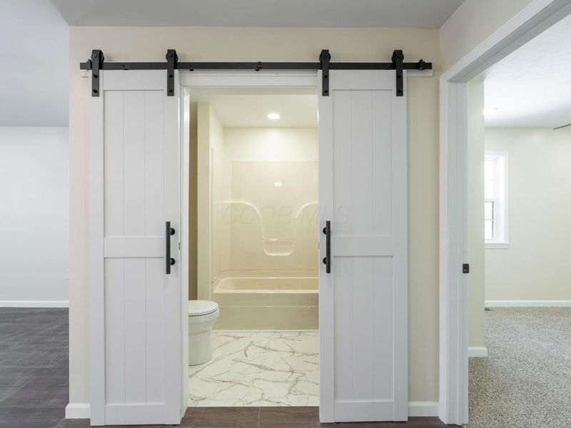 6631 Fascination Way , Hillsboro, OH 45133 Photo 17