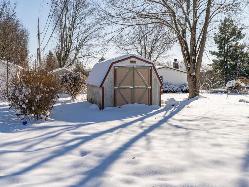 6631 Fascination Way , Hillsboro, OH 45133 Photo 27