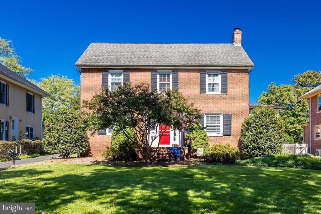 247 Waterloo Street, Warrenton, VA 20186 Main Photo