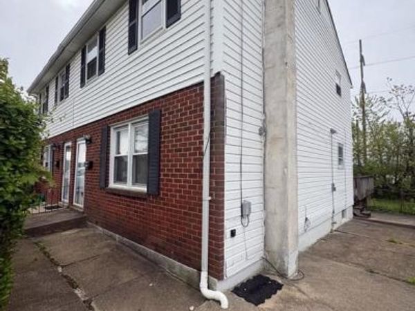 1602 E AYRE STREET, WILMINGTON, DE 19804