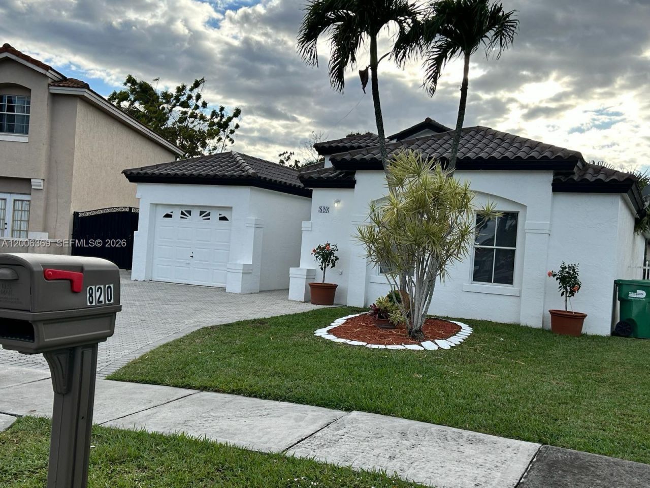 820 NW 132 Ct , Miami, FL 33182 Photo