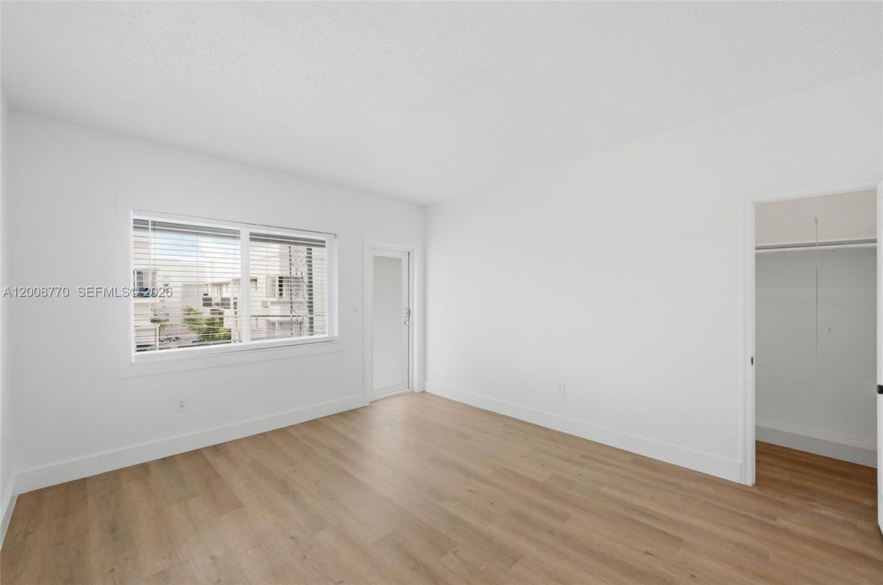 319 80th St , Unit 7, Miami Beach, FL 33141 Photo