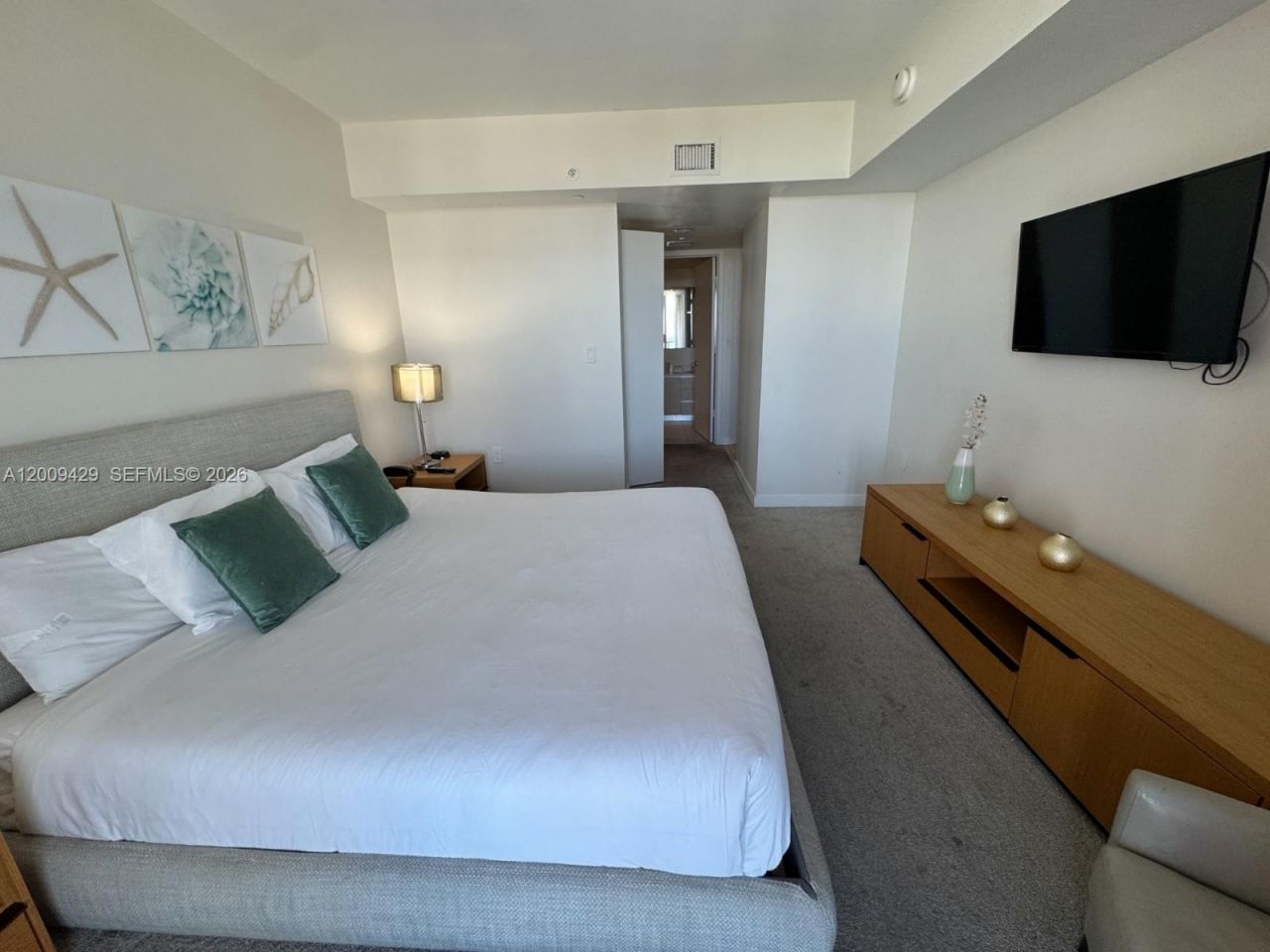2602 E Hallandale Beach Blvd, Unit R1708, Hallandale Beach, FL 33009 Photo