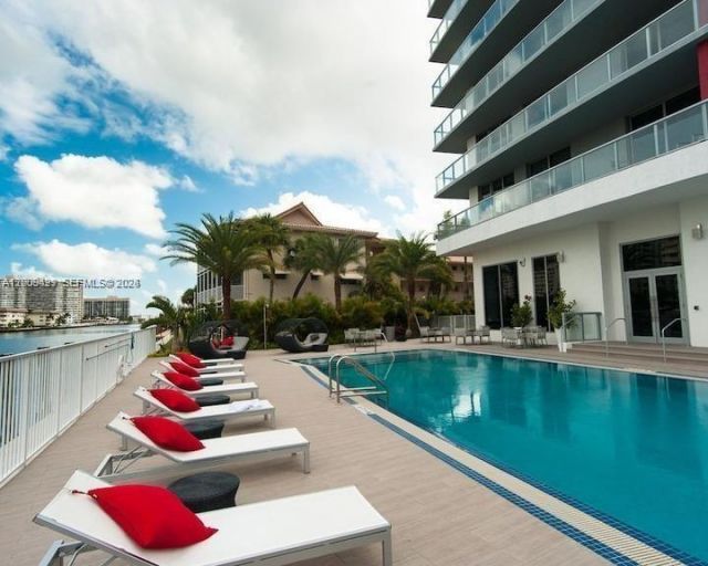 2602 E Hallandale Beach Blvd, Unit R1708, Hallandale Beach, FL 33009 Photo