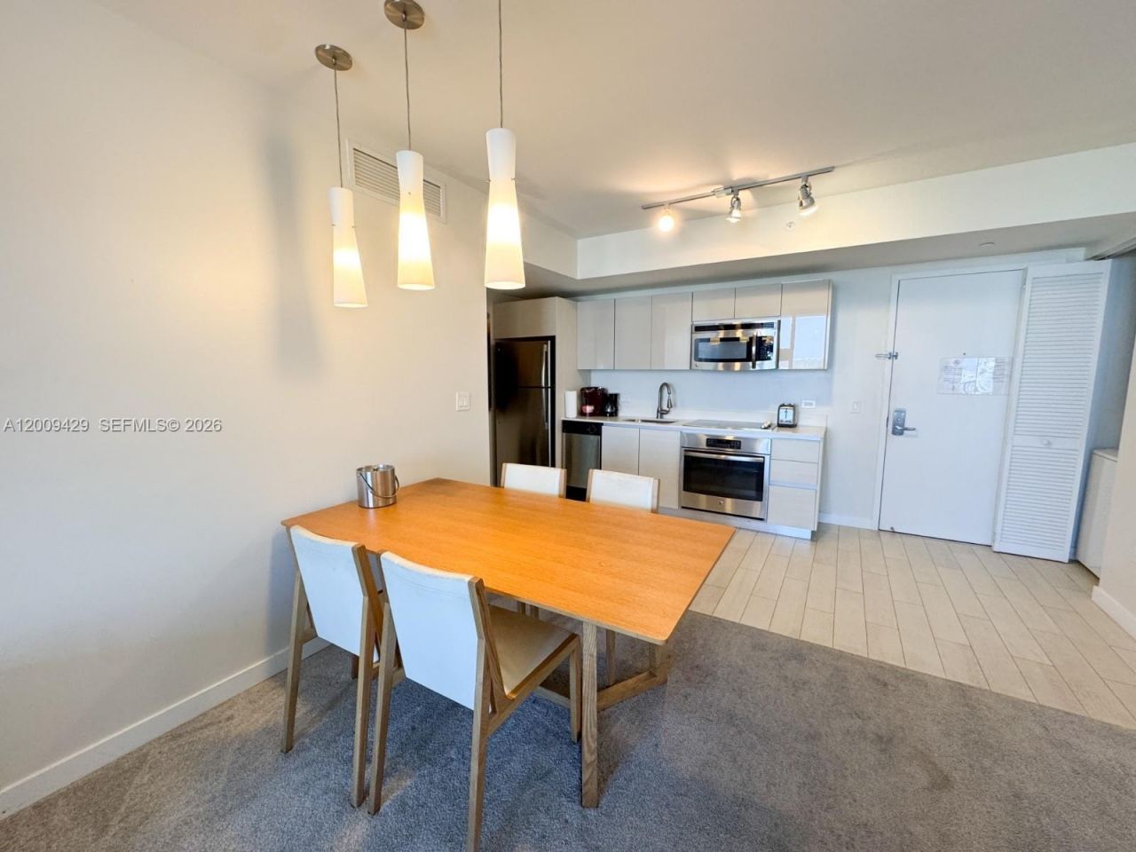 2602 E Hallandale Beach Blvd, Unit R1708, Hallandale Beach, FL 33009 Photo