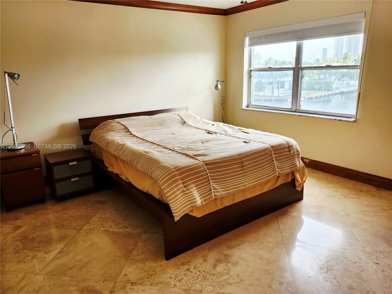 401 Golden Isles Dr , Unit 307, Hallandale Beach, FL 33009 Photo