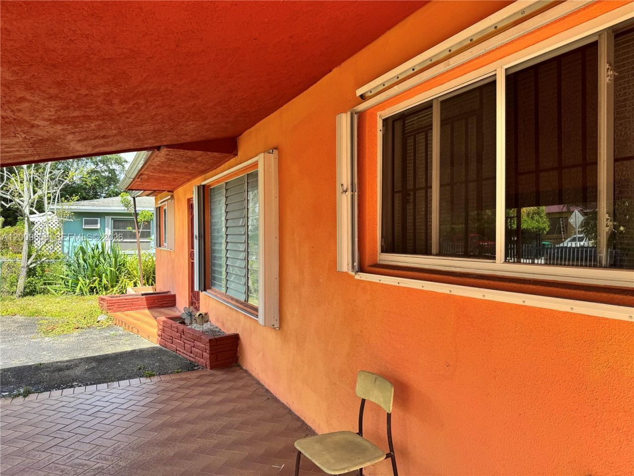 285 NE 165th St, Miami, FL 33162 Photo