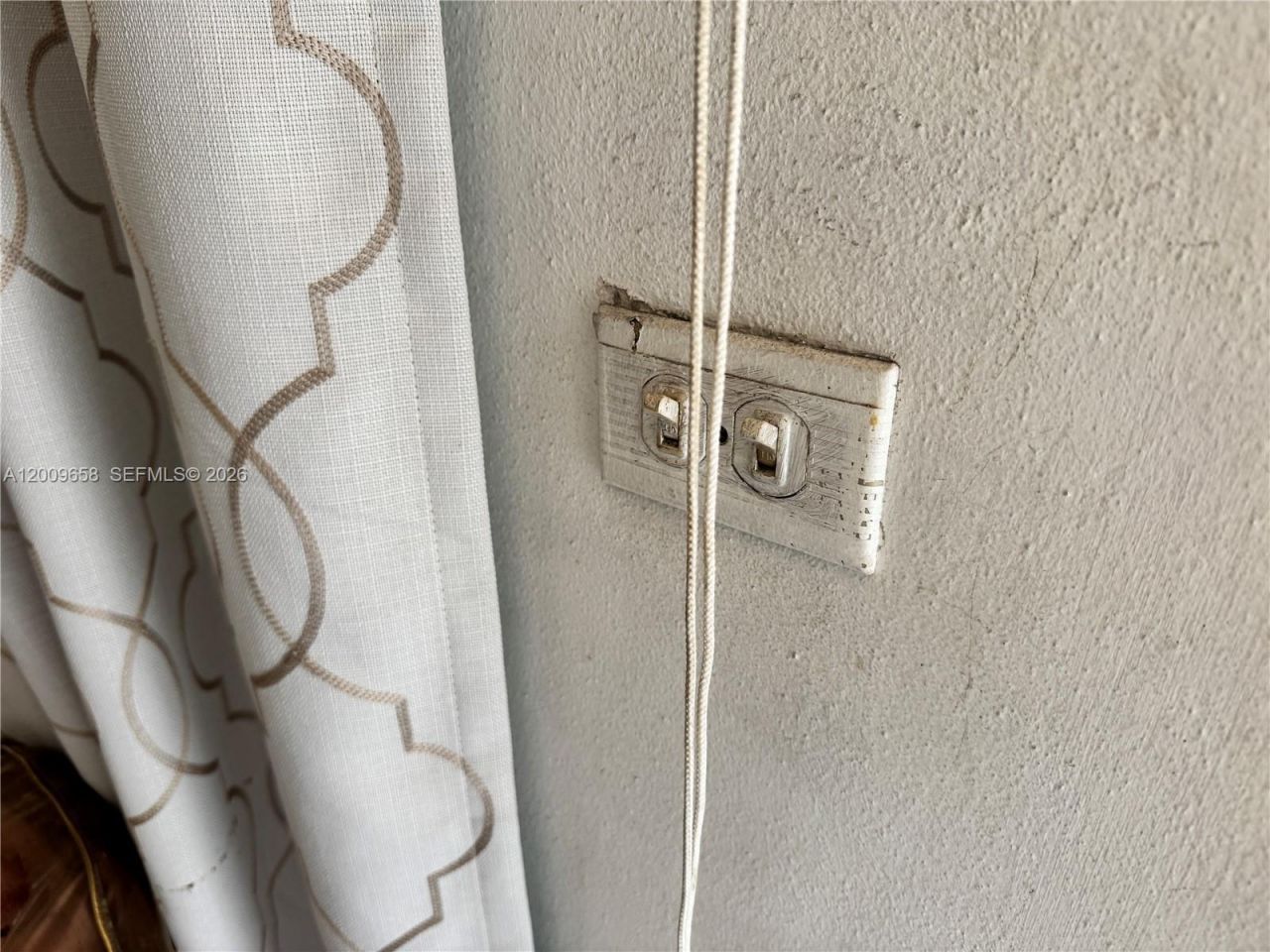 285 NE 165th St, Miami, FL 33162 Photo