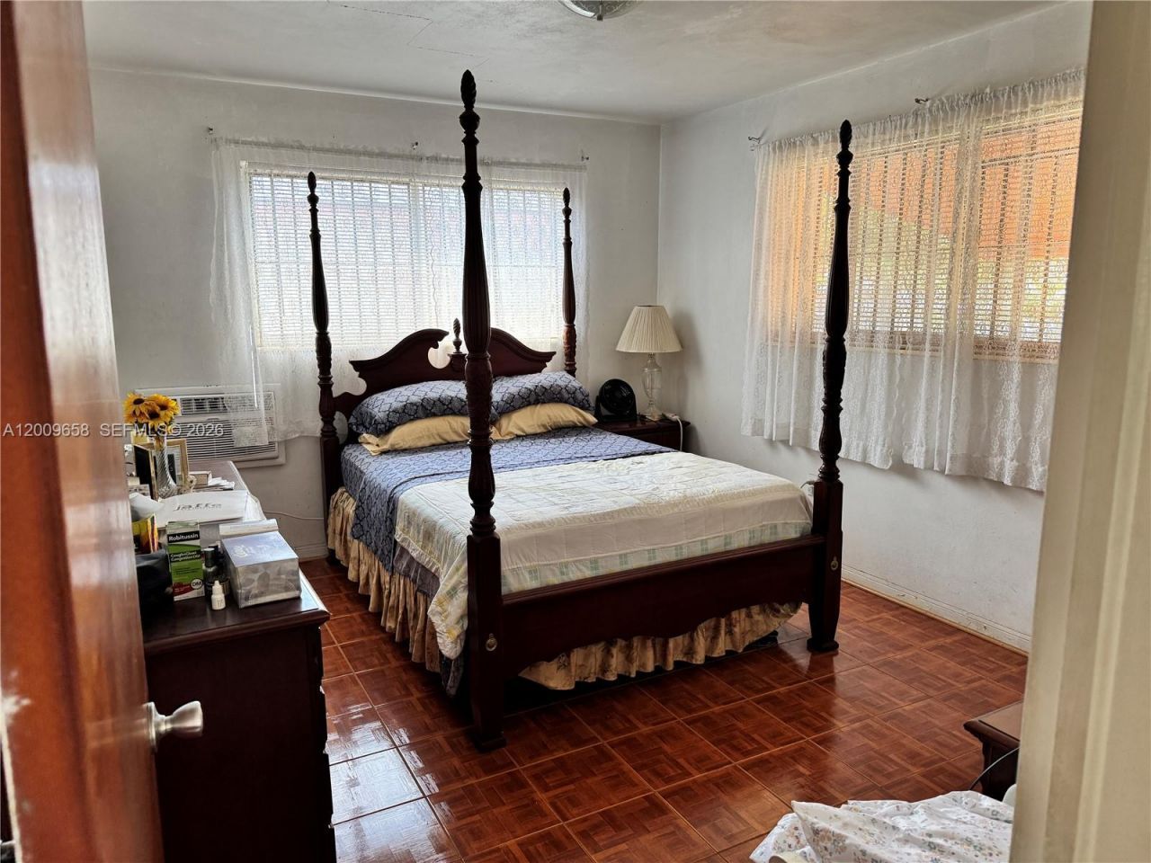 285 NE 165th St, Miami, FL 33162 Photo