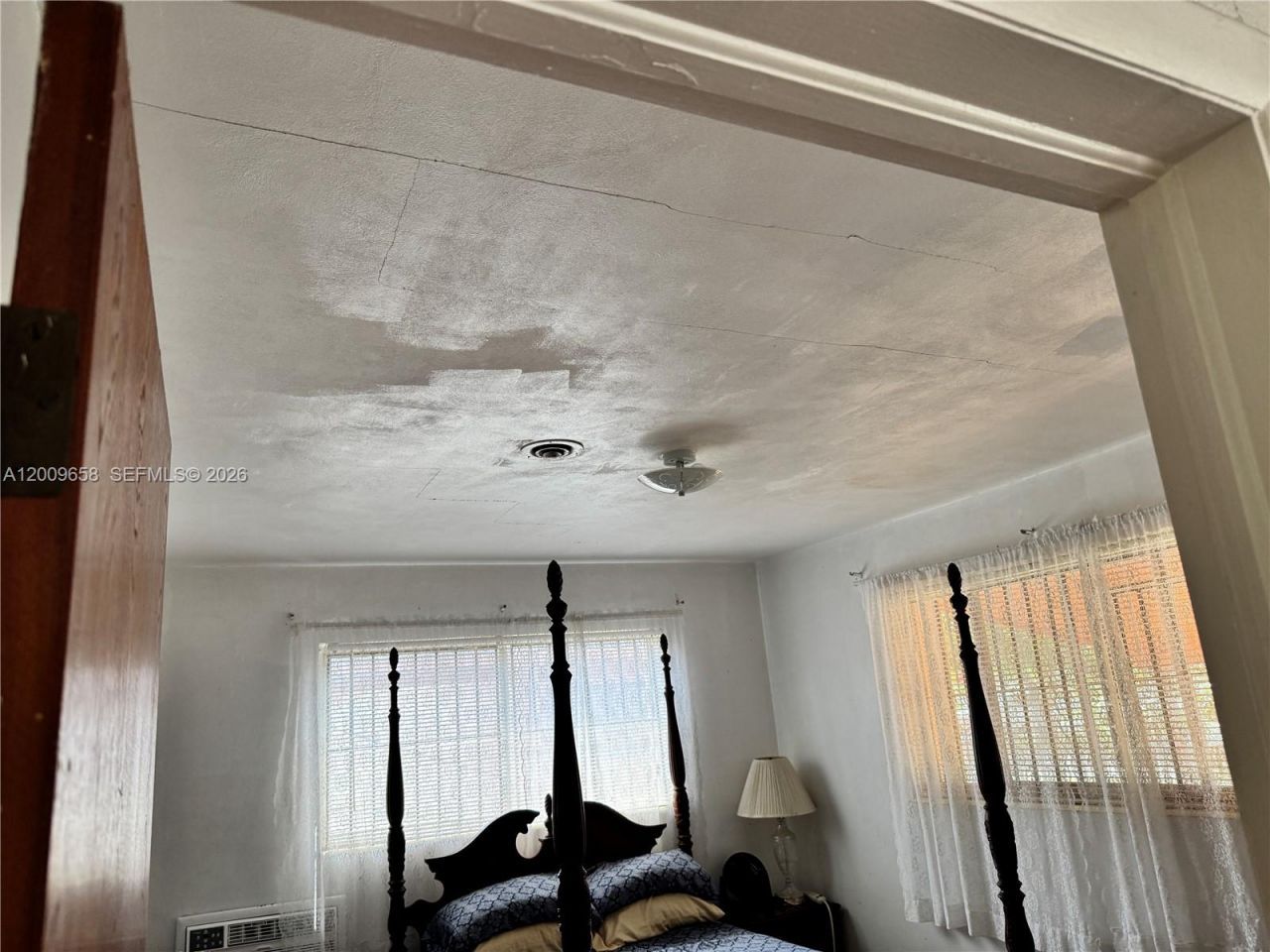 285 NE 165th St, Miami, FL 33162 Photo