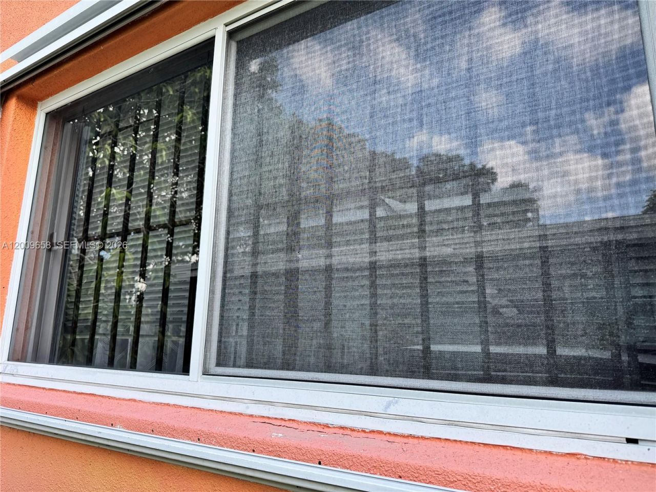 285 NE 165th St, Miami, FL 33162 Photo