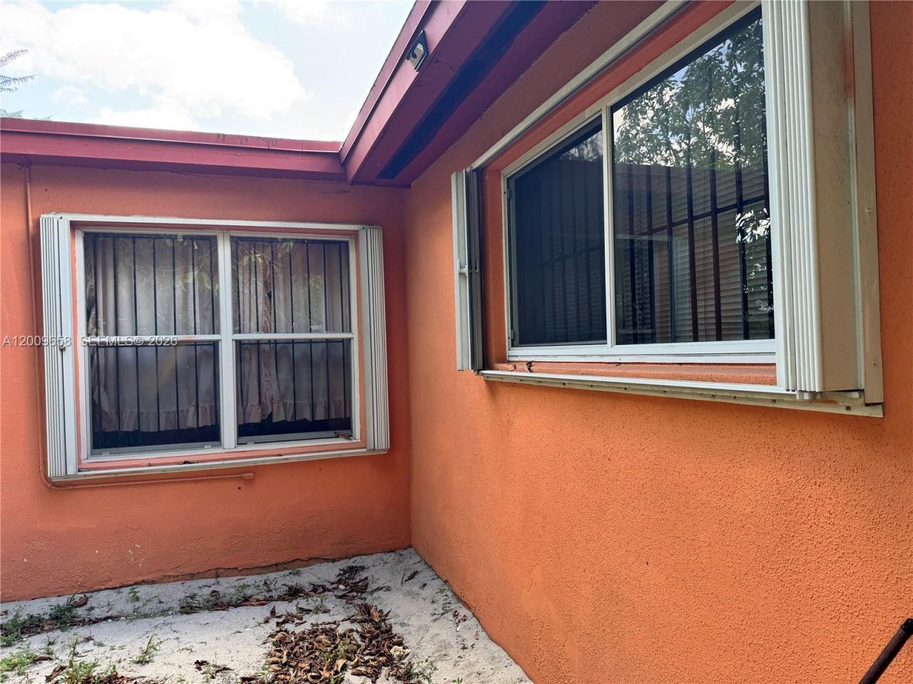 285 NE 165th St, Miami, FL 33162 Photo