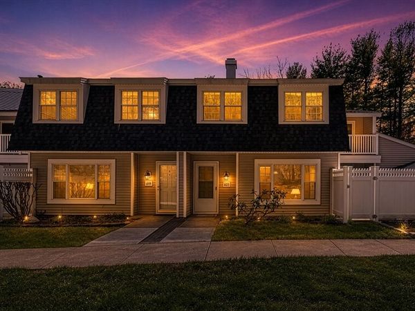 623 Edgebrook Dr, Unit 623, Boylston, MA 01505