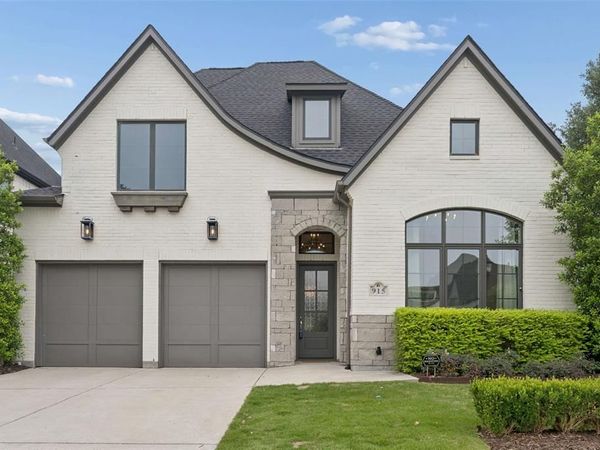 915 Oakhill Street, Allen, TX 75013
