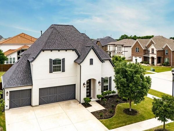 10404 Smarty Jones Street, Frisco, TX 75035