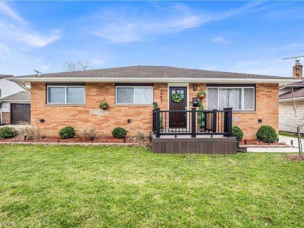 19401 Kilson Avenue , Cleveland, OH 44135