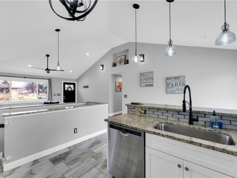 19401 Kilson Avenue , Cleveland, OH 44135 Photo 15