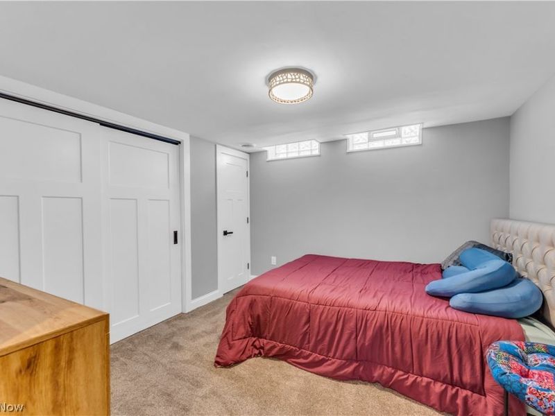 19401 Kilson Avenue , Cleveland, OH 44135 Photo 25