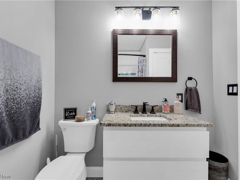 19401 Kilson Avenue , Cleveland, OH 44135 Photo 31