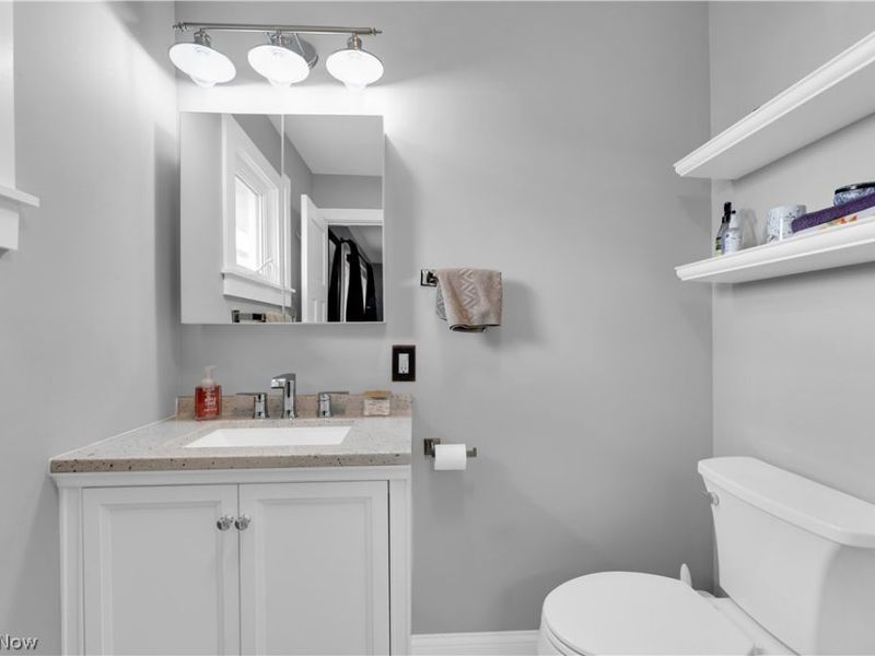 19401 Kilson Avenue , Cleveland, OH 44135 Photo 35