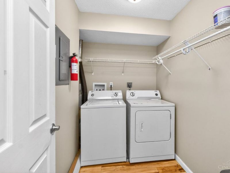 5986 Meadowcreek Drive, Unit 6, Miami Twp, OH 45150 Photo 18