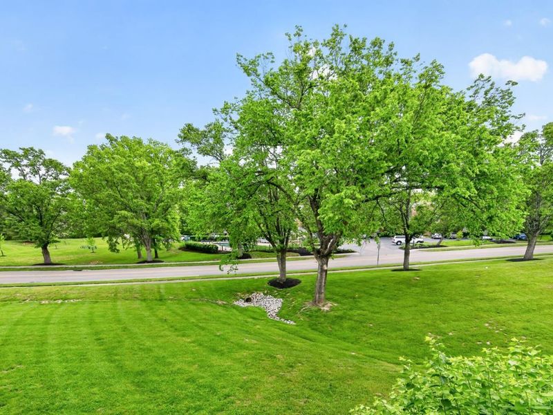 5986 Meadowcreek Drive, Unit 6, Miami Twp, OH 45150 Photo 23
