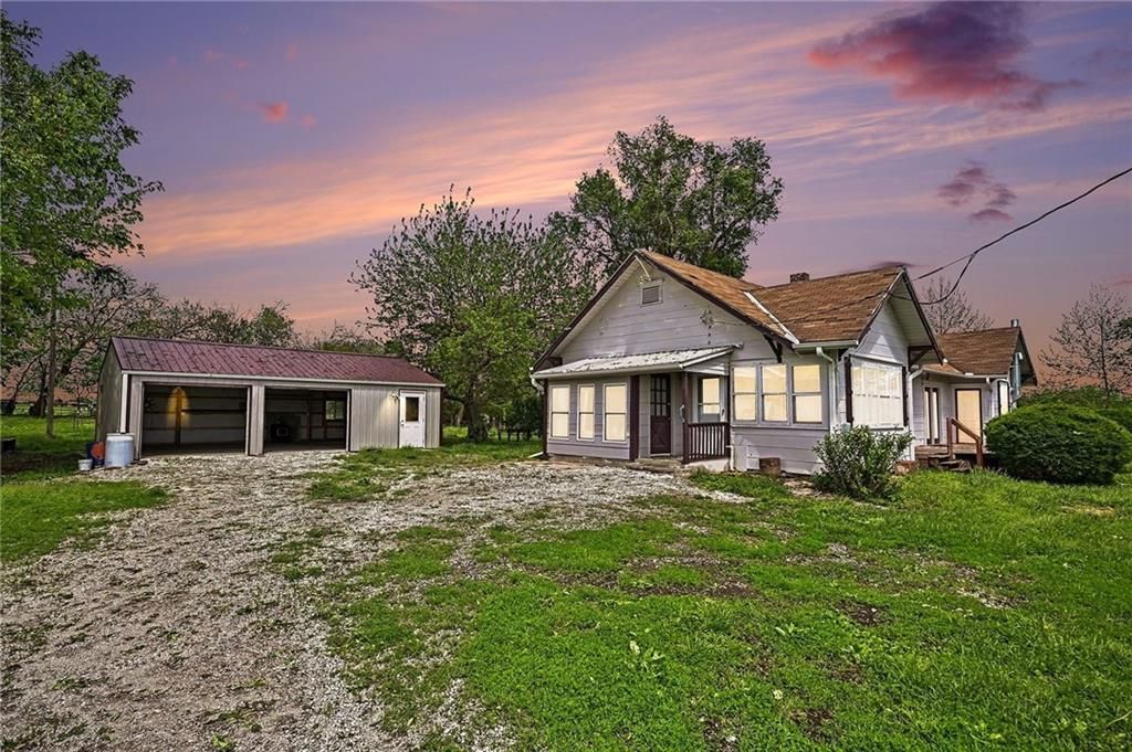 2350 NE Breckenridge Road, Lathrop, MO 64465 Main Photo