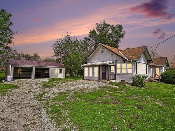 2350 NE Breckenridge Road, Lathrop, MO 64465